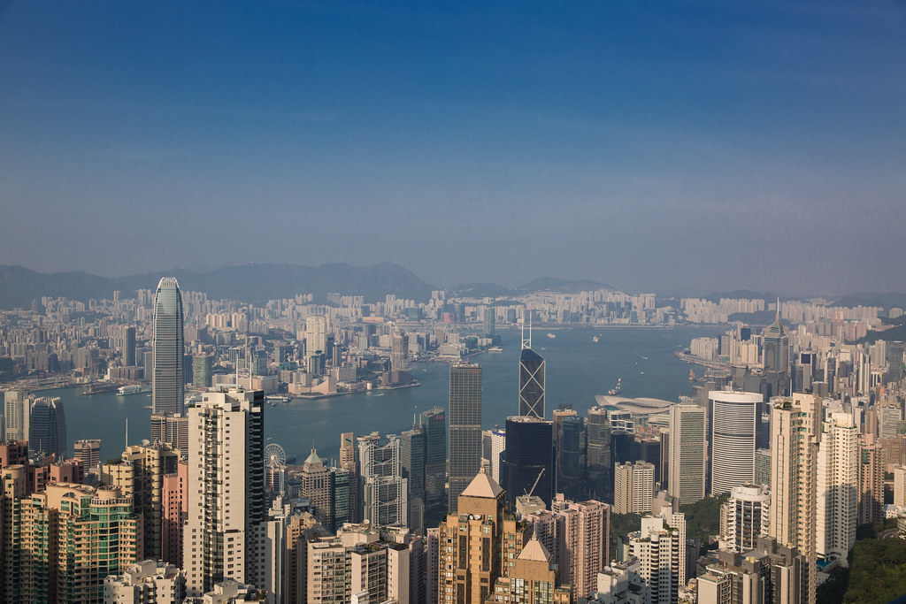 Hong Kong Home Prices Surge Past Year-Ago Levels to HKD 9.4 Million