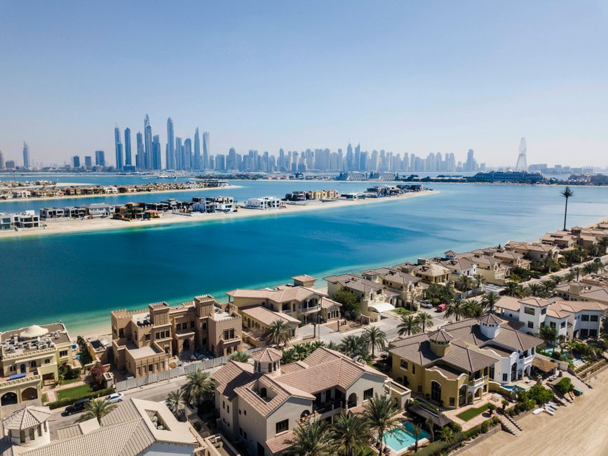 Beyond the Price Tag: How Dubai's Markets Reveal the Soul of Their Neighbourhoods