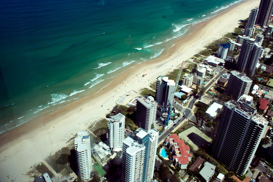 Gold Coast's Green Energy Boom Masks Uncomfortable Truths About Progress