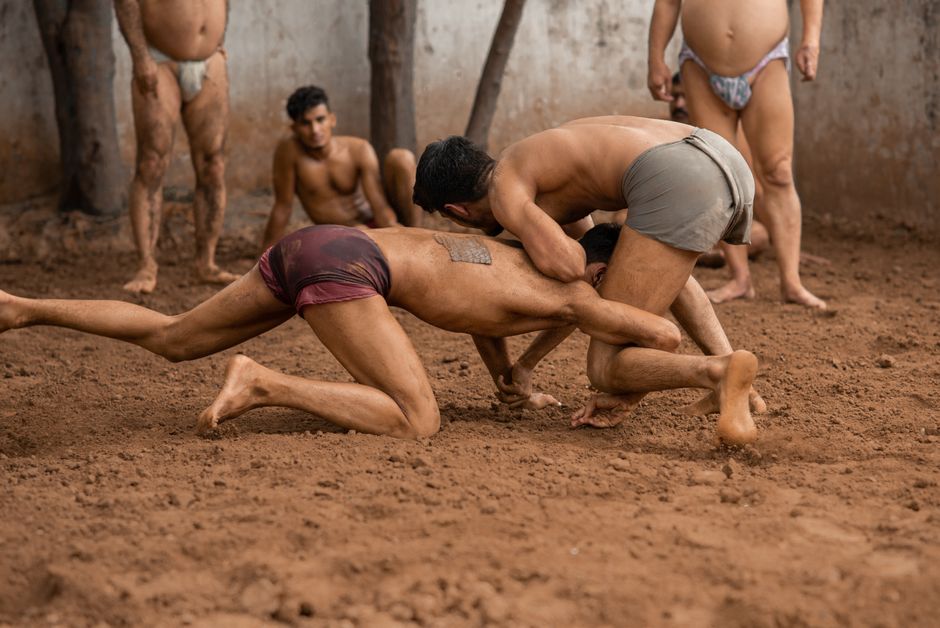 Getting Fit in Delhi: Your Complete Guide to Breaking Into the Gym Culture