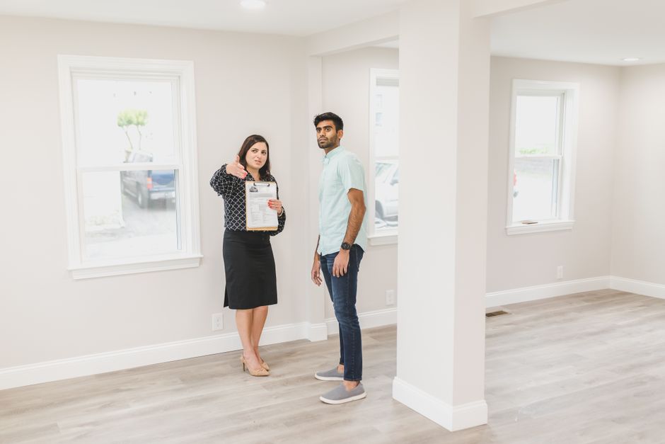 Inside the Sale Room: Buyer's Agents Reveal Their Auction Day Tactics