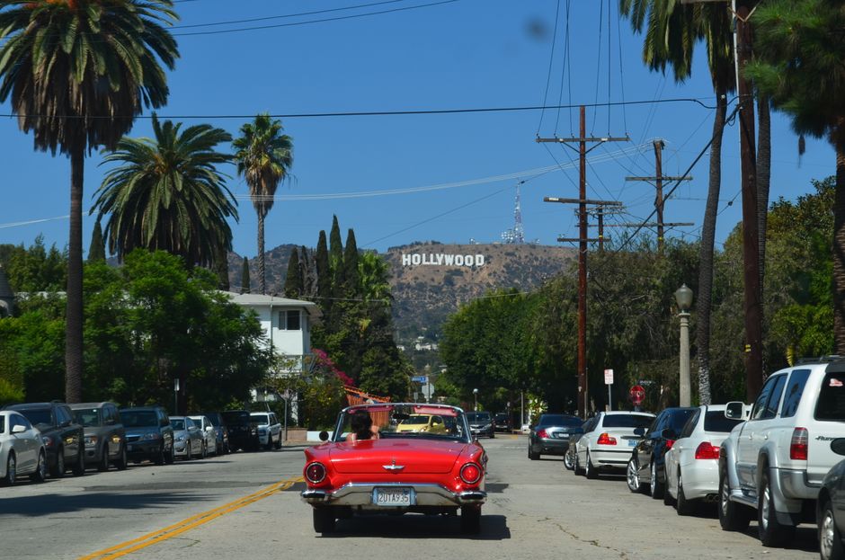 Your Complete Guide to Getting Around Los Angeles Like a Local