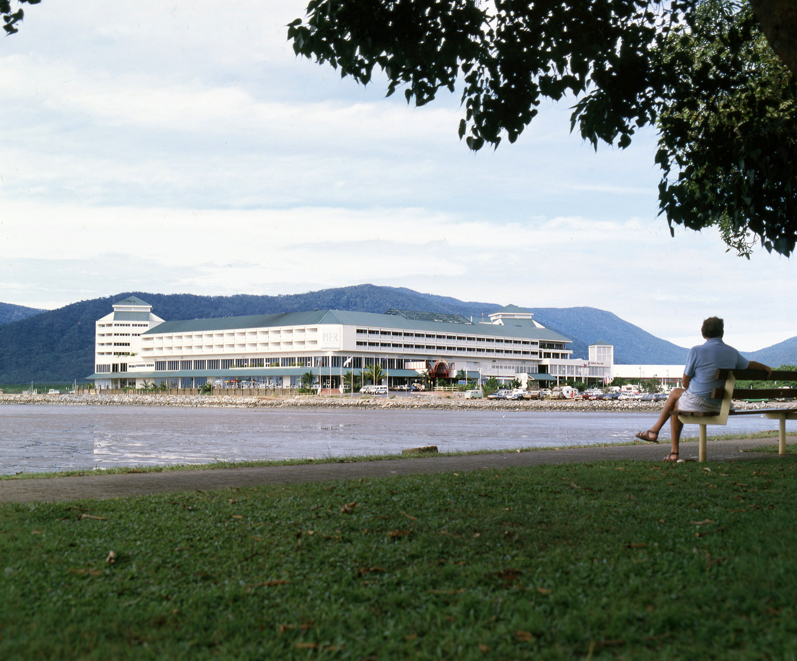 Cairns Investors Chase Workforce Housing as Tourism Boom Reshapes Rental Returns