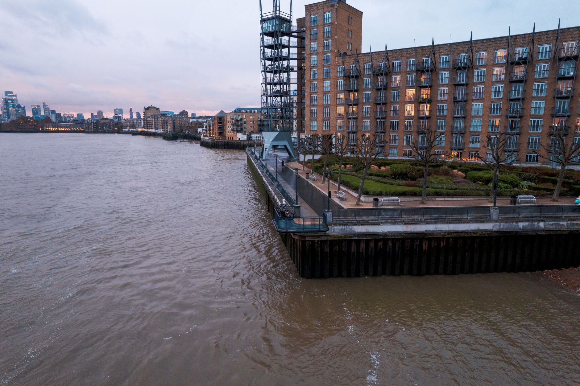 Lease Ending? Here's What Auction Results and Rental Data Are Telling London Tenants Right Now