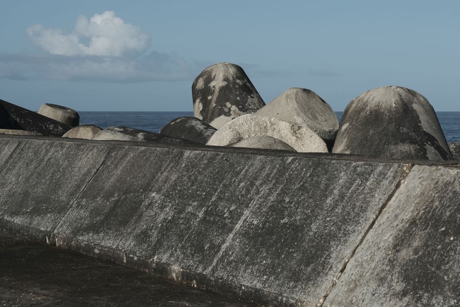 Wamberal seawall plans rejected by regional planning panel