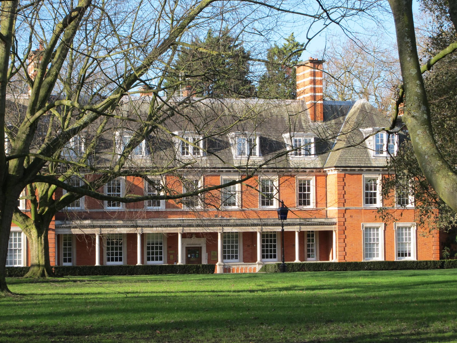 London's Royal Parks: Using Hyde Park, Regent's Park and Richmond Park