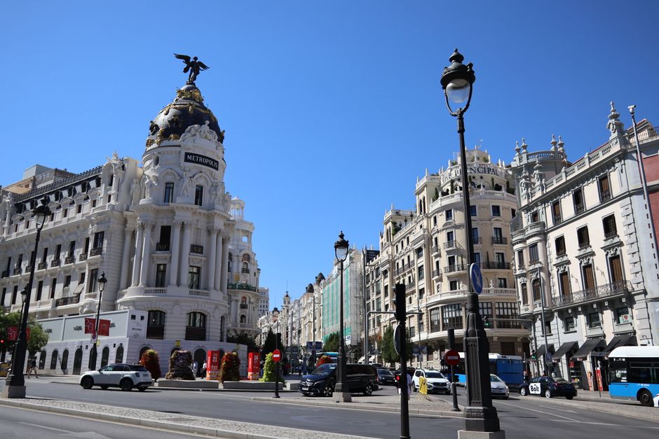 Madrid's Job Market Shifts Gears: What Businesses Need to Know in 2026