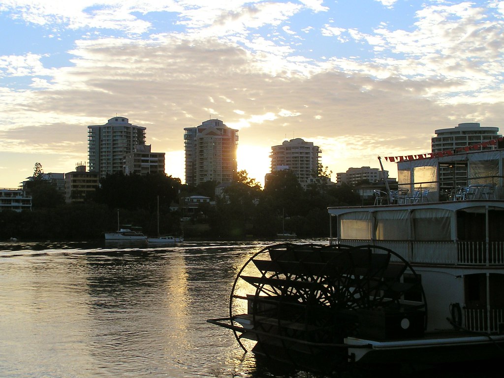 How to prepare a winning bid strategy for Brisbane auctions