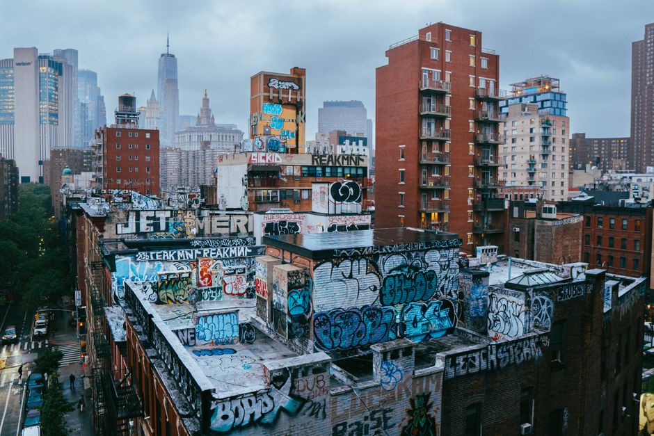 New York Art Galleries: From Manhattan to Five Boroughs
