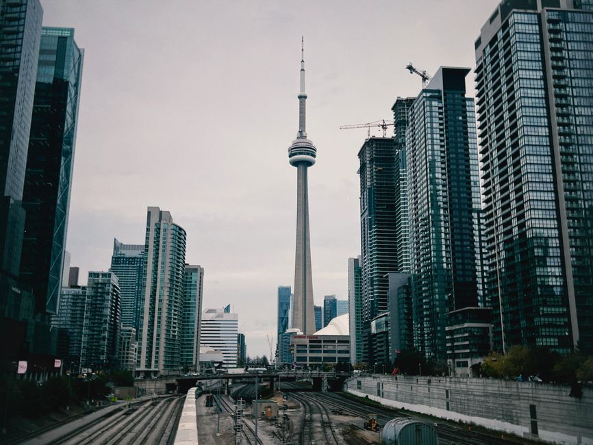 Toronto's fintech boom accelerates as startups reshape banking and payments