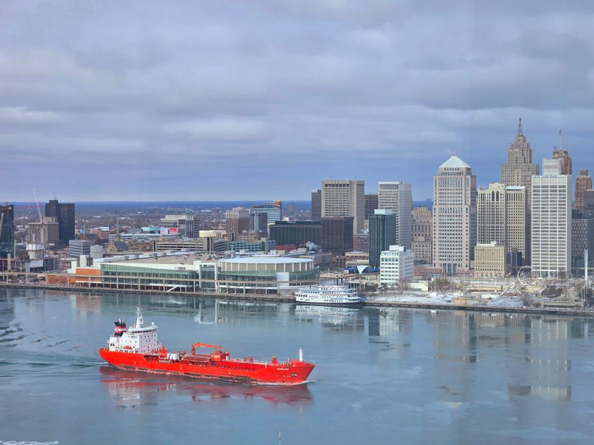 Peak Season, Peak Value: Detroit's Best Farmers Markets and What to Buy Right Now