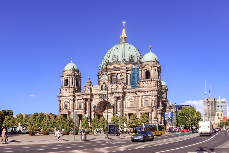 Berlin's Duplicate Image Replacement: What Happens Next and the Key Decisions Ahead