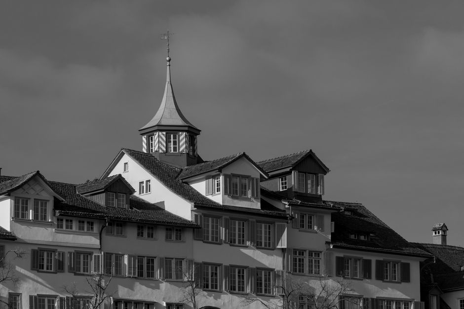 First-Time Buyers Face Reality Check: What Zurich's Investor Yields Actually Reveal