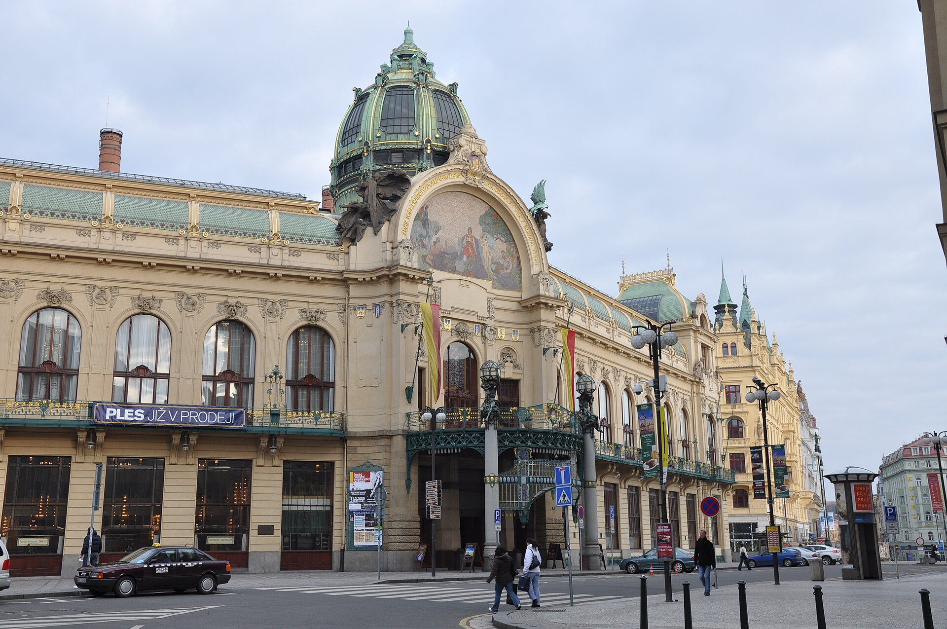 Prague City Hall Approves New Zoning Framework to Boost Housing Near Transit Hubs