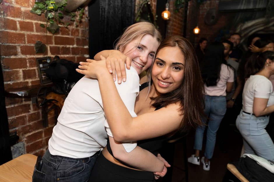 Best Wine Bars Melbourne: Local Guide 2026