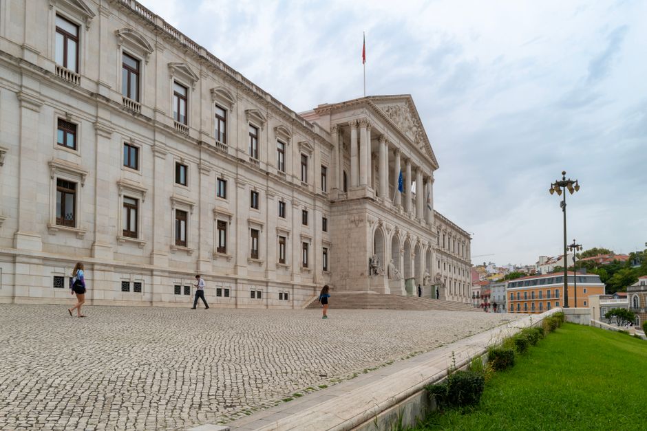 Lisbon Tightens Short-Term Rental Rules and Accelerates Green Corridor Plan, Reshaping Daily Life Across the City