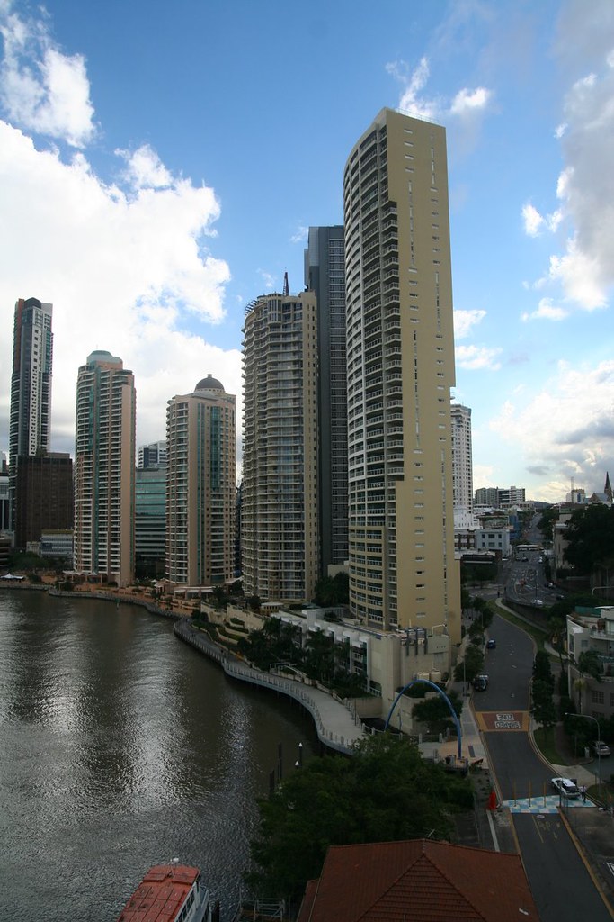 Brisbane Renters Pay 18% More: Does Buying at $780K Make Sense?