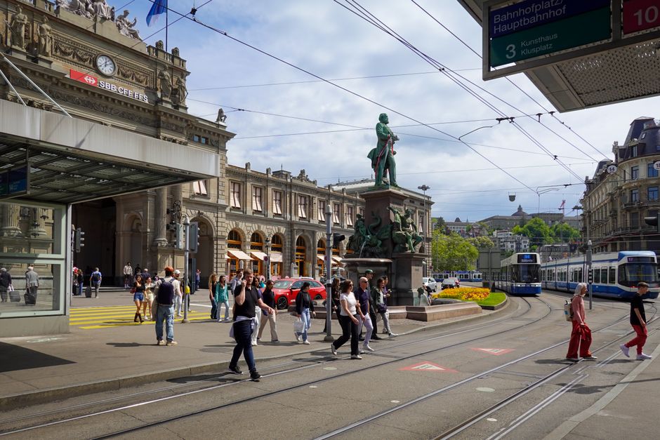 From Zurich's Altstadt to Shanghai: How One Tech Entrepreneur is Redefining Cross-Border Trade