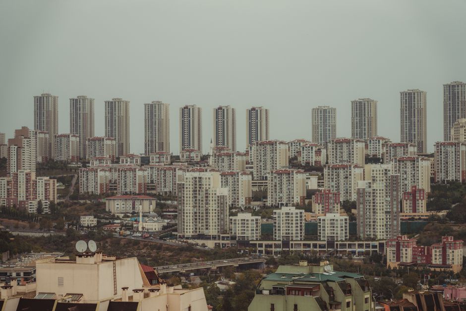 Istanbul's New Wave: How Three Major Projects Are Reshaping Neighbourhoods from Sisli to the Golden Horn