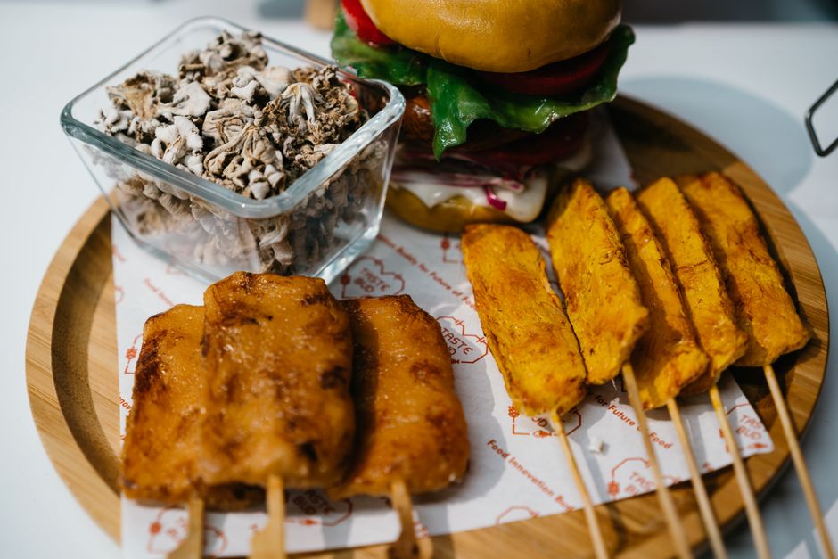 Beyond the Butcher: Perth's Guide to Plant-Based and Alternative Protein Sources