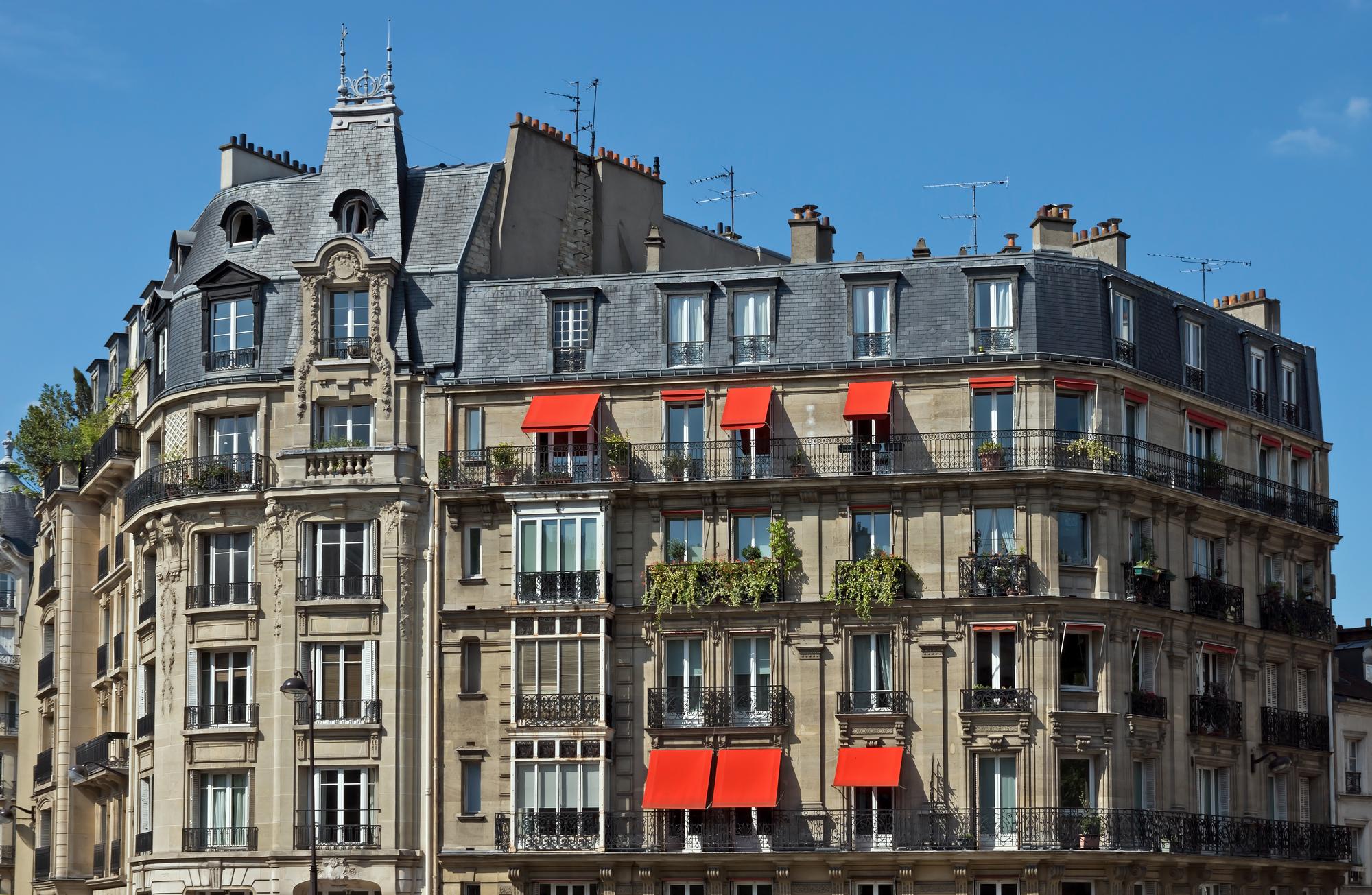 Paris Votes on Commercial Tax to Fund Public Housing Construction