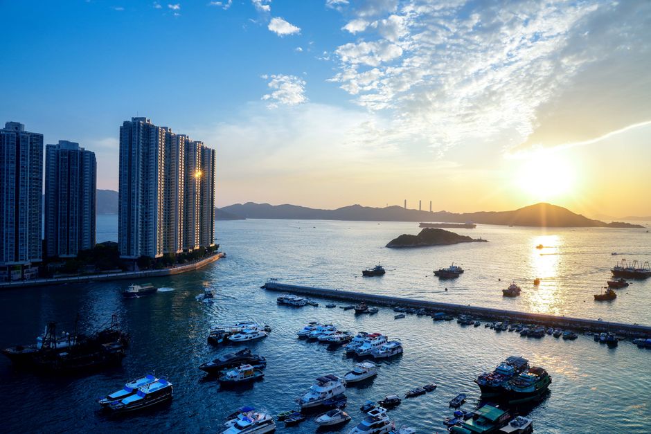 Hong Kong Rental Prices: Mid-Levels vs New Territories