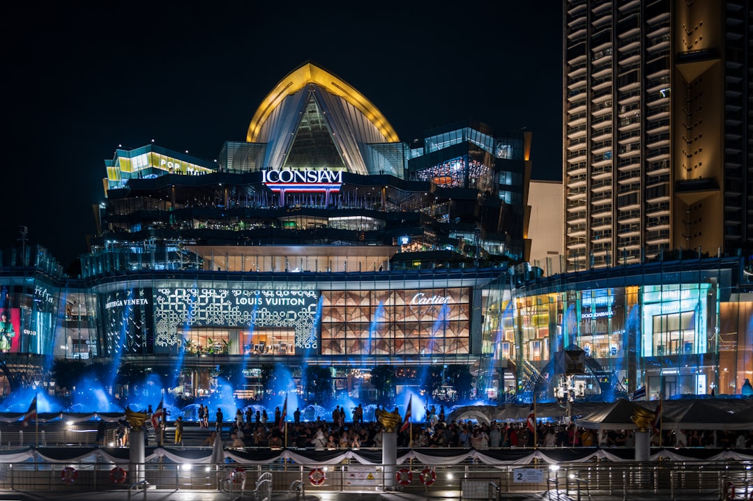 Darling Harbour: The CBD's Waterfront Entertainment District