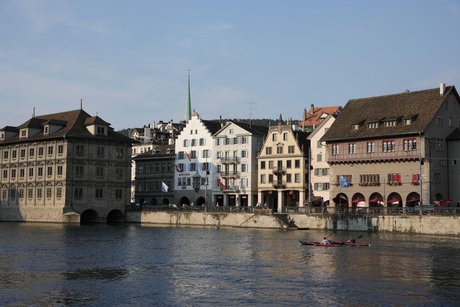 Zurich's Triathlon Elite: How Limmat Swimmers Club is Dominating European Circuits