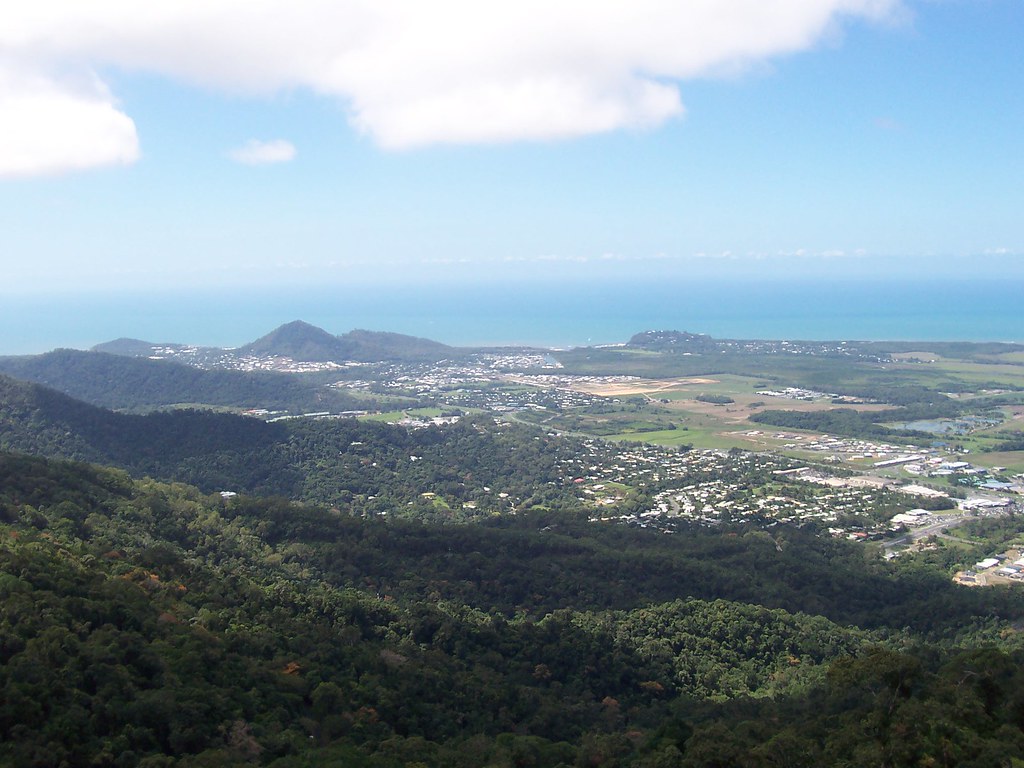 Cairns Buyers Hold Firm as Tourism Jobs Boost Demand