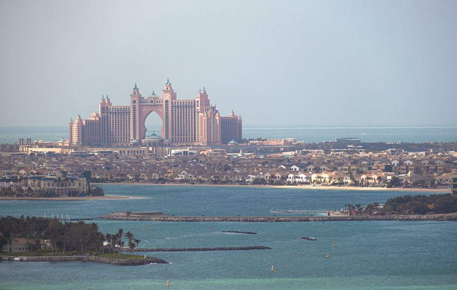 The physiotherapy clinics reshaping senior mobility across Dubai's healthcare landscape