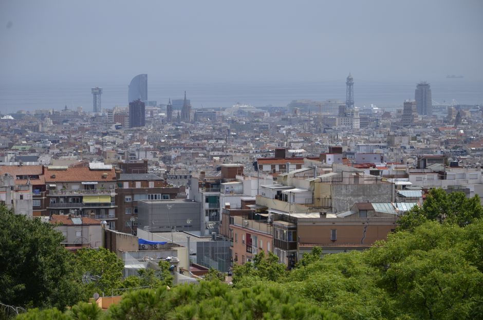Behind the Scenes: The Data Statistics and Numbers Behind Barcelona's Duplicate Image Replacement