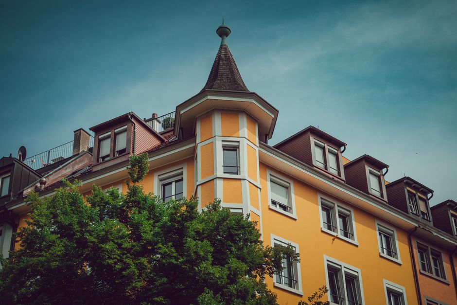 First-time buyers beware: What investor yields reveal about Zurich's grant-backed property market