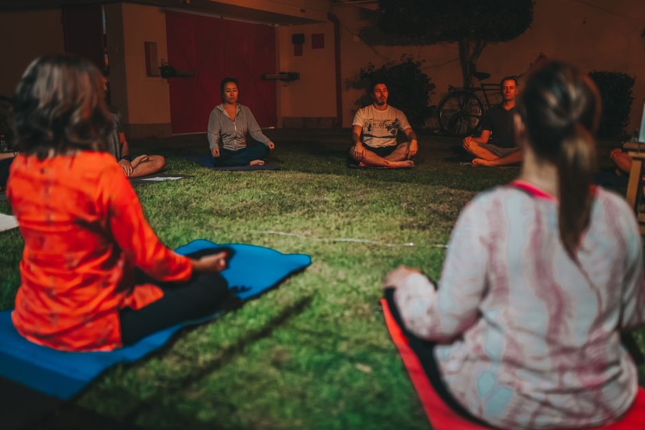 Meditation Classes Melbourne: Best Studios & Groups