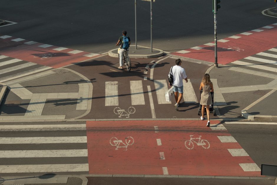 Milan's Endurance Sport Revolution: How World-Class Facilities Are Transforming the City into a Runner and Cyclist's Paradise