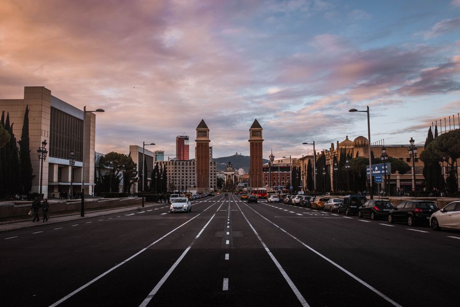 Barcelona's Duplicate Image Problem: The Numbers Driving a City-Wide Digital Clean-Up
