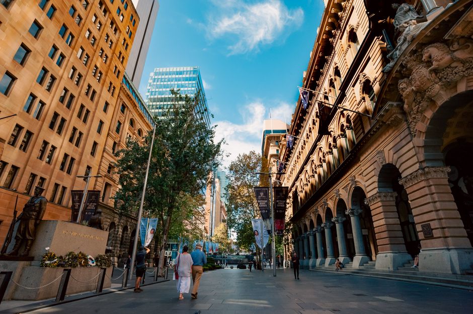 Sydney Residents Speak Out on Duplicate Image Replacement Issue