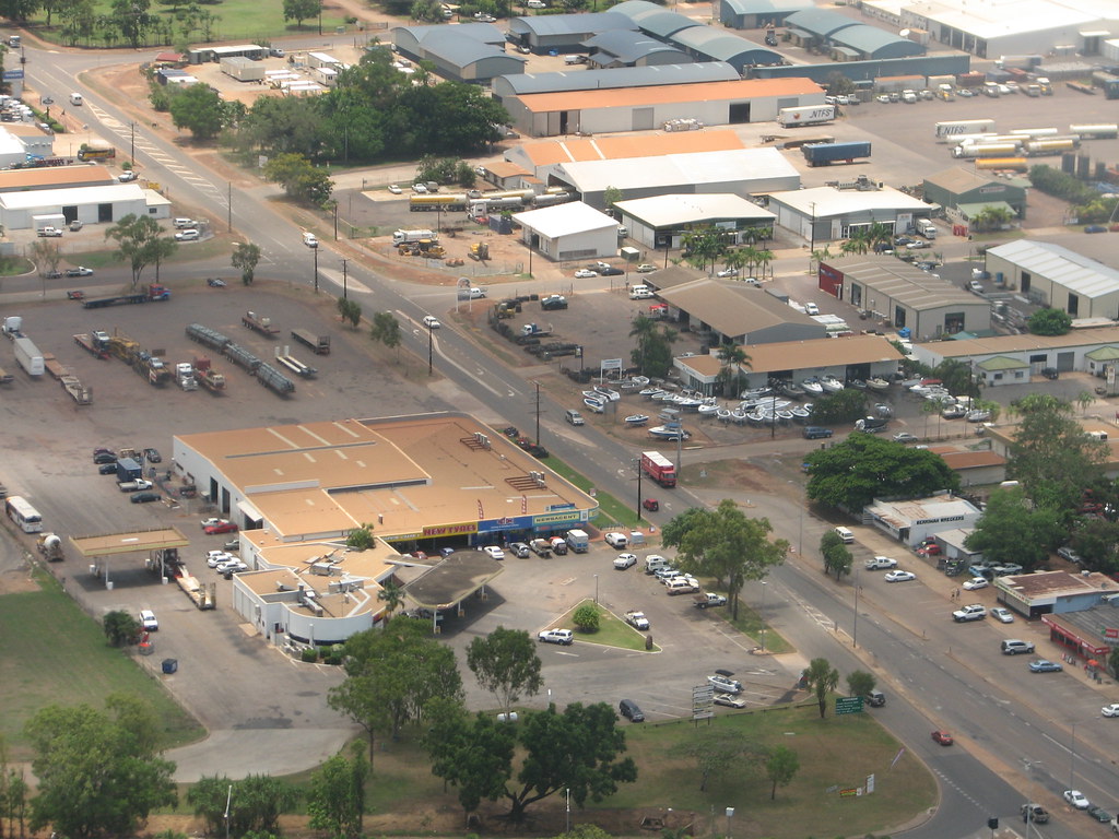 Darwin Residents Combat Heat Stress With Lifestyle Strategies