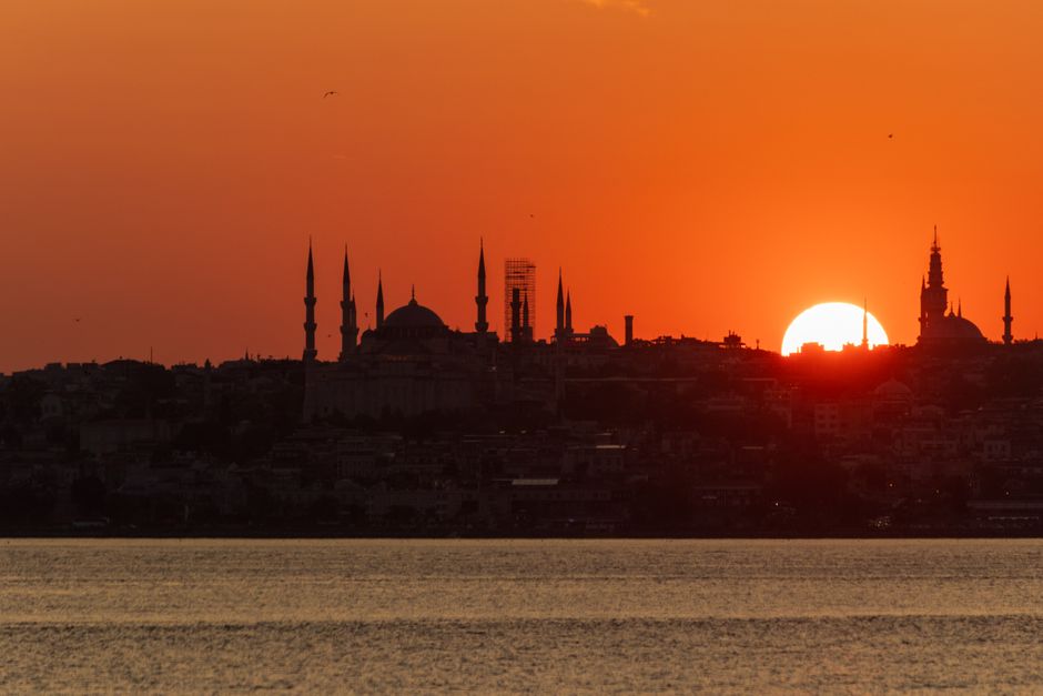 Istanbul's Duplicate Image Replacement: The Data Statistics and Numbers Behind the Story