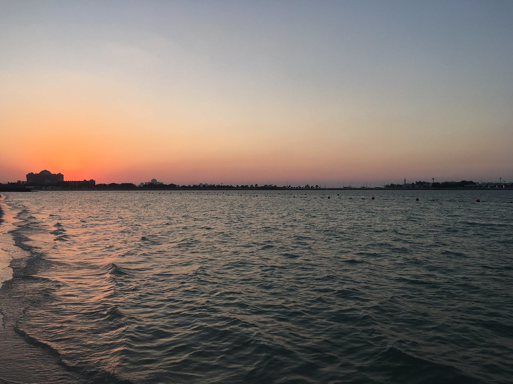 Abu Dhabi Residents Escape July Heat With Early-Morning Coastal Adventures