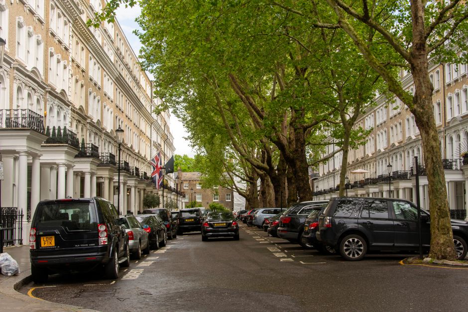 Beyond the Airport: Your Practical Guide to Actually Living—Not Just Existing—in London