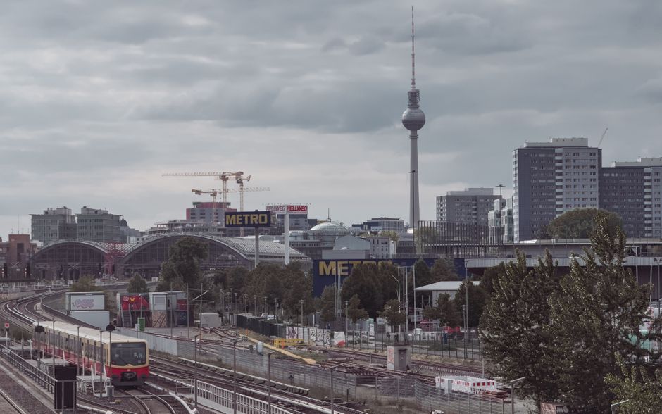 Berlin's Duplicate Image Replacement: What Happens Next and the Key Decisions Ahead
