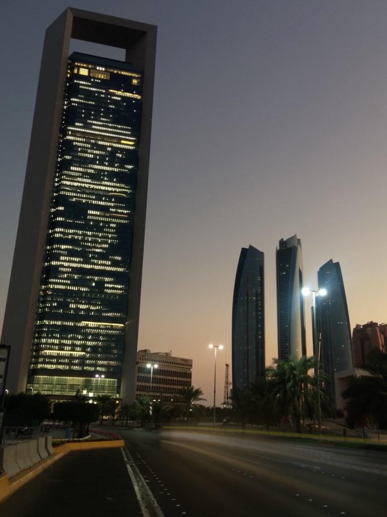 Abu Dhabi Secures AED 4.1 Billion for Green Technology Expansion