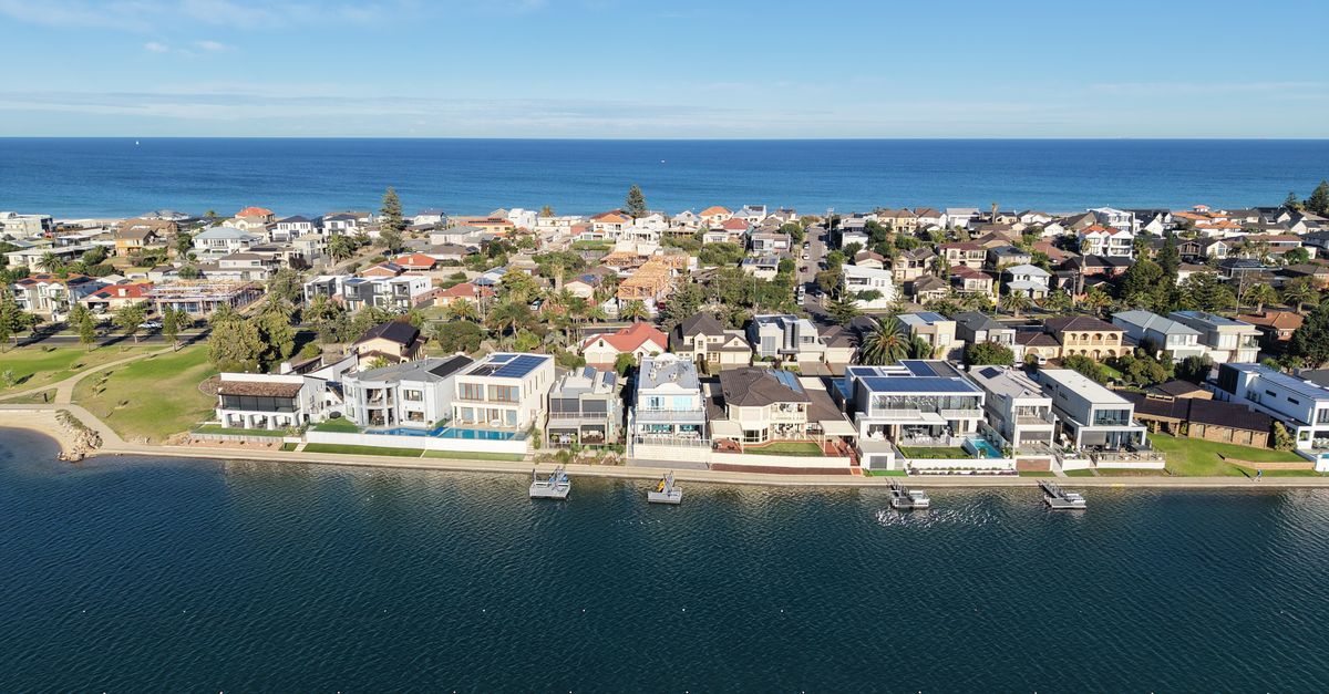 Adelaide First Home Buyers Unlock $15,000 in Grants at $720k Median