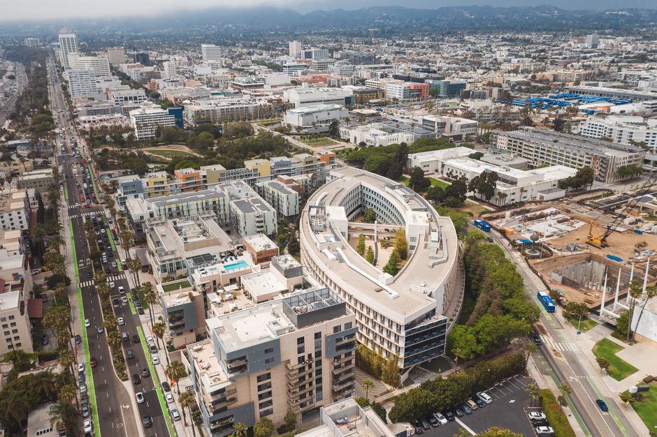 Why Los Angeles Neighborhoods Defy the Global Urbanism Playbook
