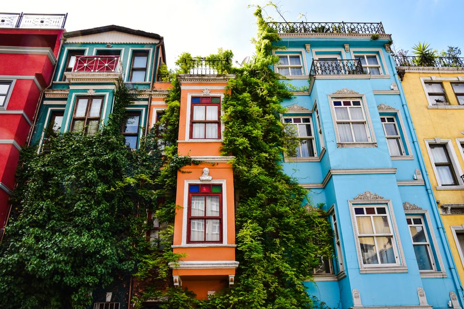 Istanbul's Luxury Rental Market Tightens: How Premium Property Holders and Tenants Navigate New Pressures