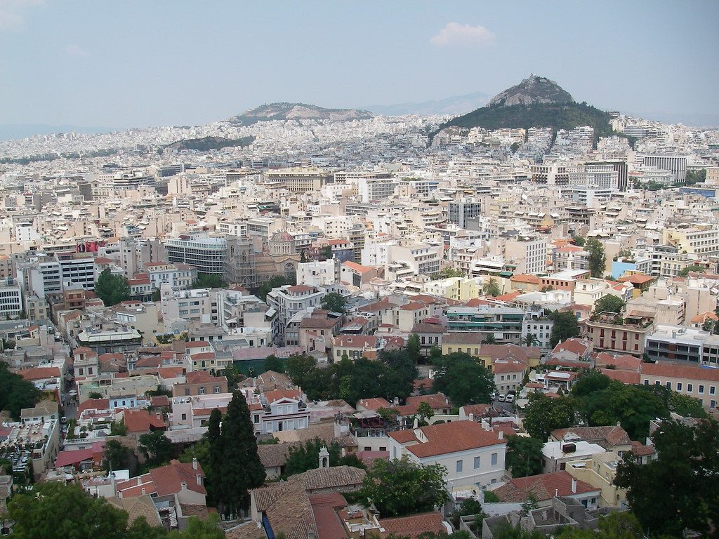 Athens Nightlife Venues Report Steady Crowds Throughout July