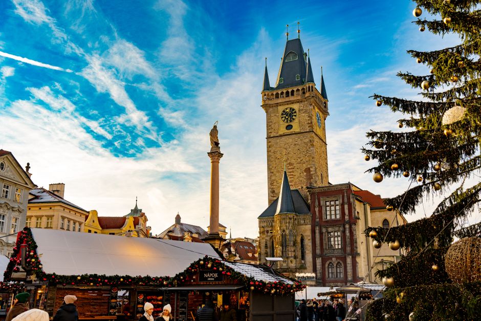Investor Re-Entry Heats Up Prague's Property Market, Intensifying Competition