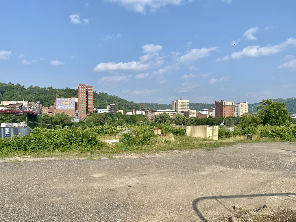 Charlotte Compares Infrastructure Strategies With Global Urban Centers