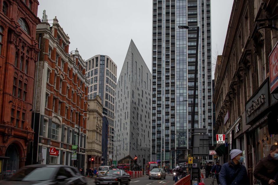 The Faces Behind the Move: How London's Communities Welcome the World's Newcomers
