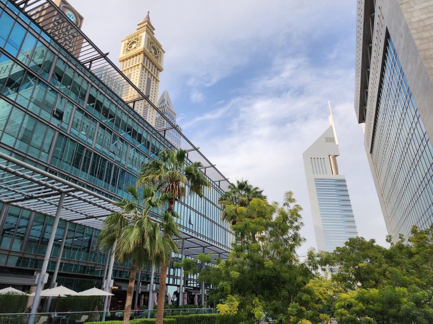 What Dubai's Job Market Numbers Really Tell Us About Investment Flows
